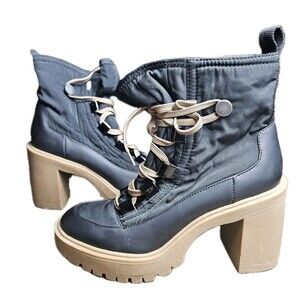 Dolce Vita Celida Lace Up Lug Sole Hiker Booties Black Size 8 New